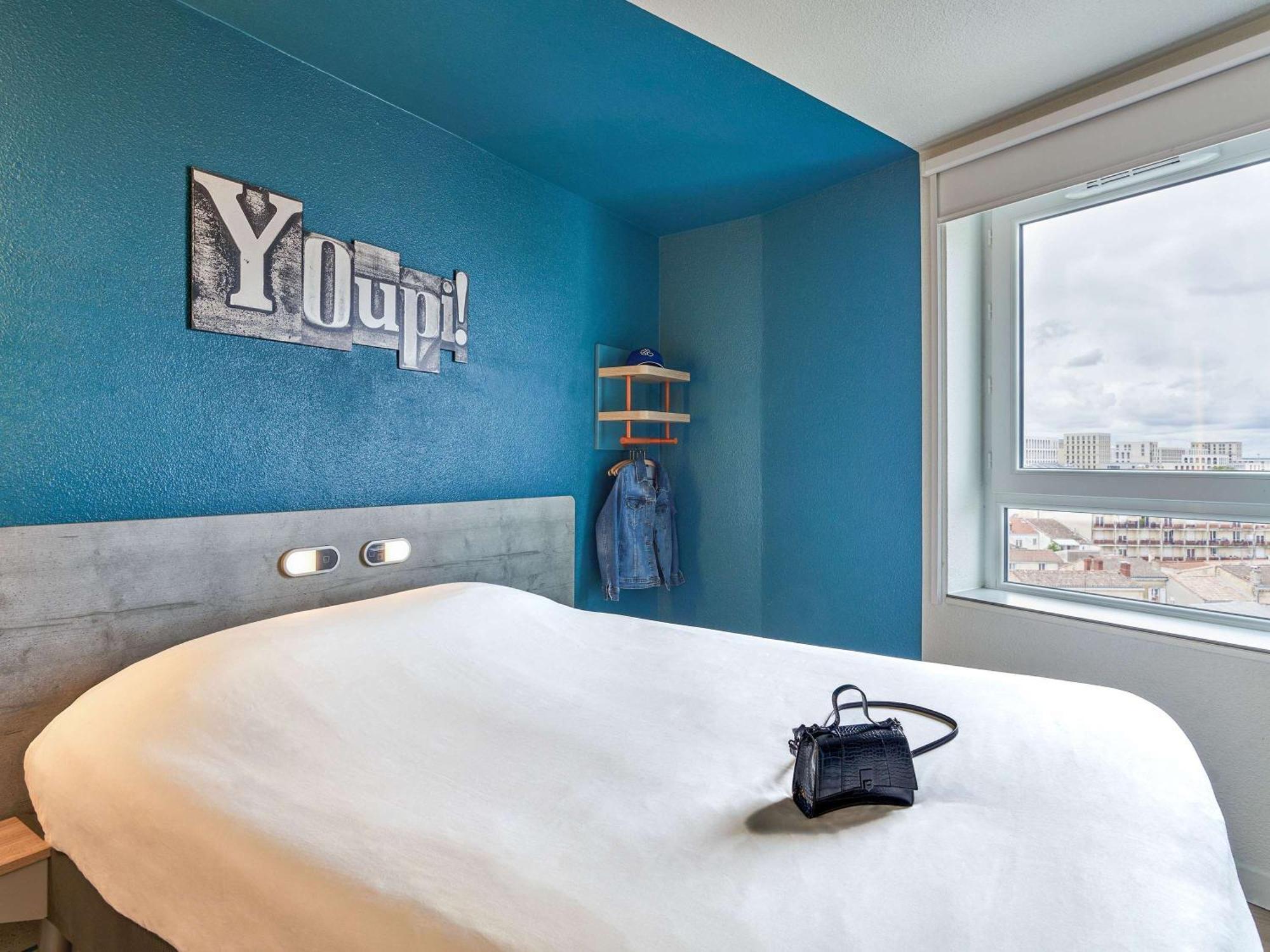 Ibis Budget Bordeaux Centre - Gare Saint Jean Exterior foto