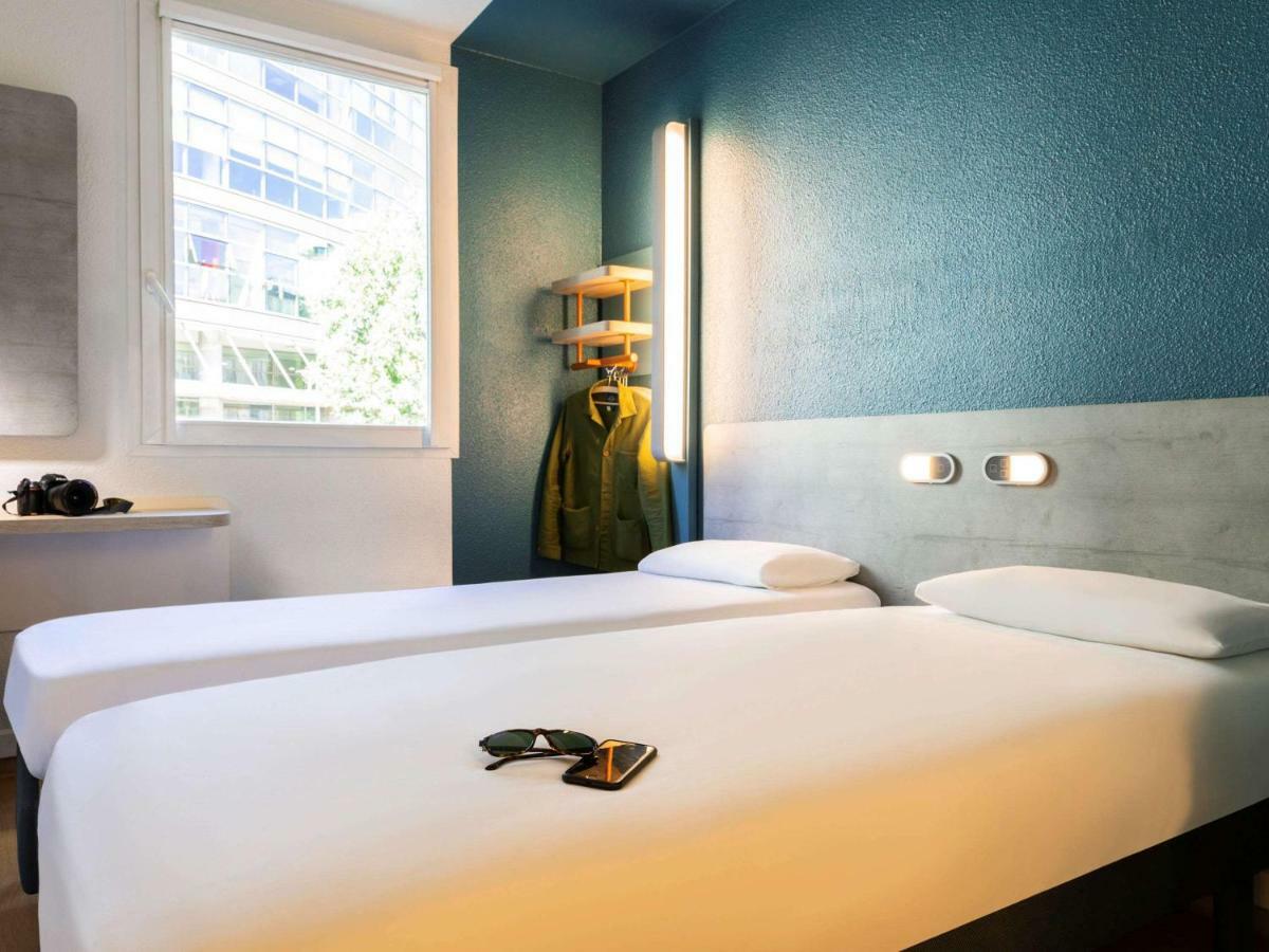 Ibis Budget Bordeaux Centre - Gare Saint Jean Exterior foto